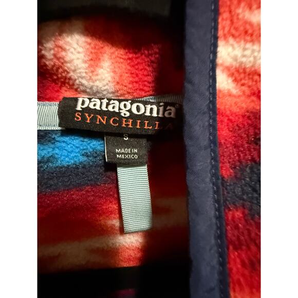 Patagonia Women’s Small Synchilla Snap-T Fleece Jacket Aztec Print Lightweight - Picture 3 of 3